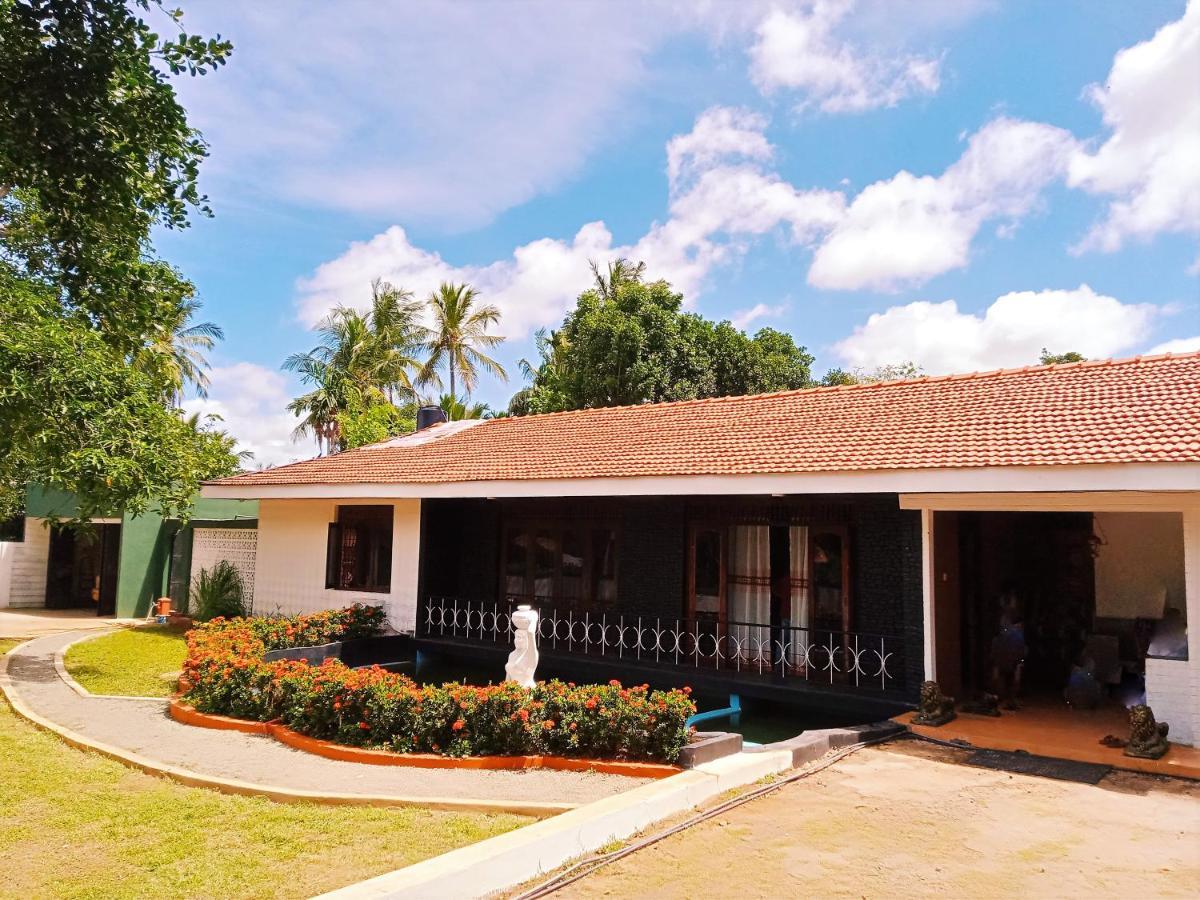 Sobaya Apartamento Anuradhapura Exterior foto